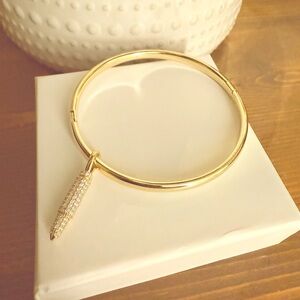 Tarnish free bracelet